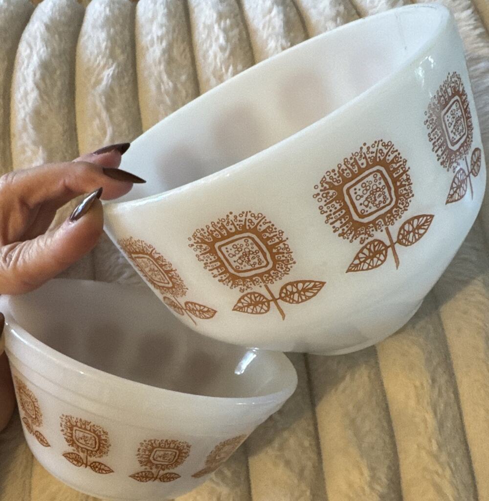 Federal Glass Sunflower Mixing Bowl Set 2 Vintage Cottagecore Milk Glass